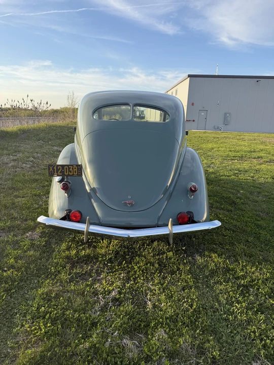 1937 Lincoln Zephyr - Image 7 of 31