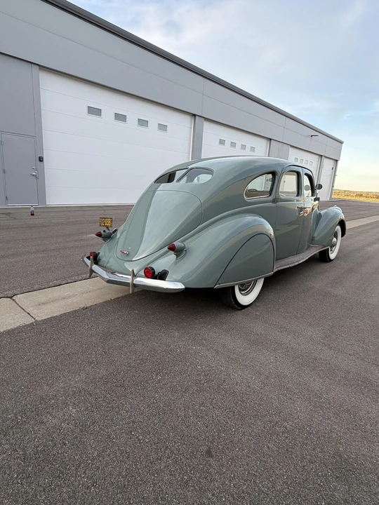 1937 Lincoln Zephyr - Image 17 of 31