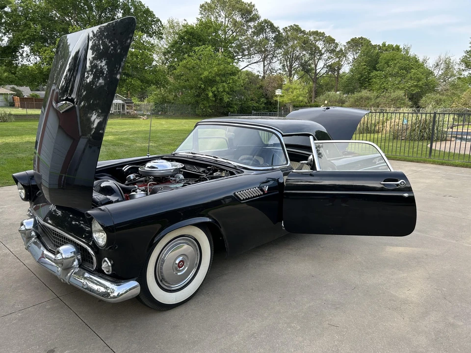 1955 Ford Thunderbird 1st Gen - Image 23 of 31