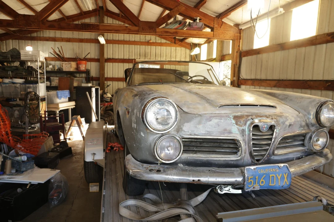 1964 Alfa Romeo 2600 - Image 22 of 31