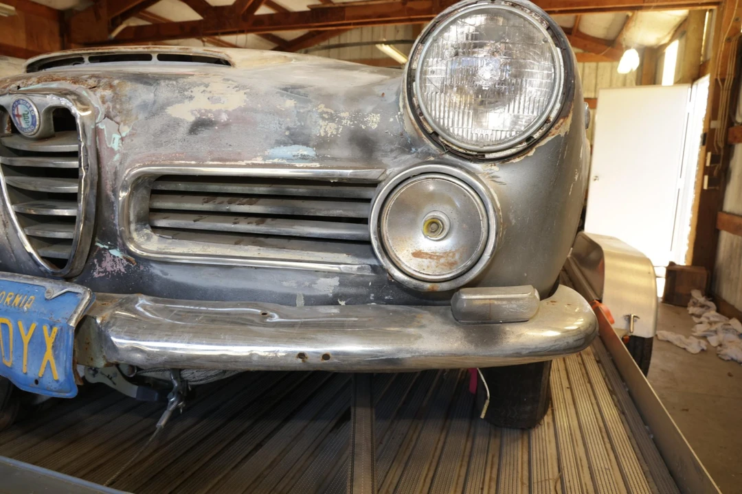 1964 Alfa Romeo 2600 - Image 28 of 31