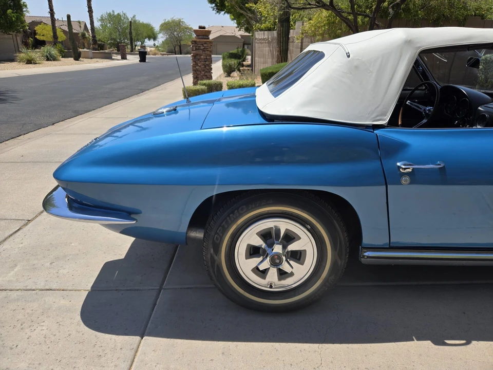 1965 Chevrolet Corvette C2 - Image 29 of 31