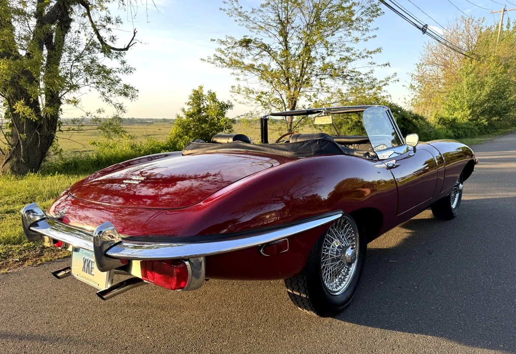 1969 Jaguar E-Type Series 2 - Image 18 of 31