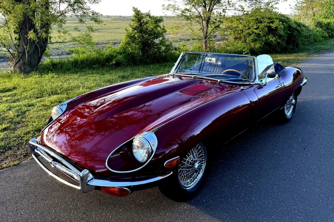 1969 Jaguar E-Type Series 2 - Image 1 of 31