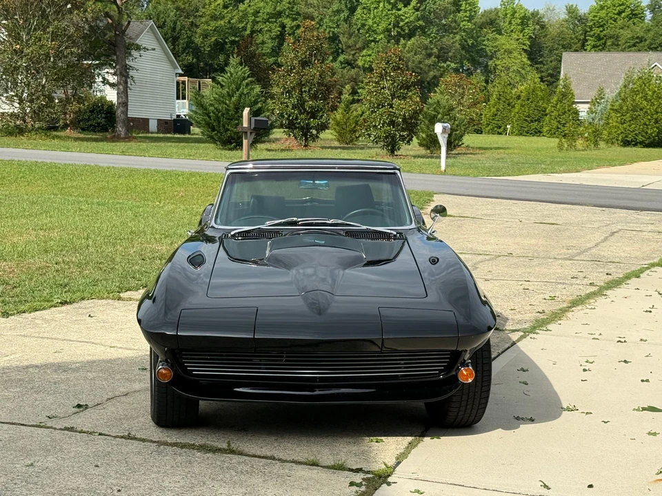 1965 Chevrolet Corvette C2 - Image 4 of 31