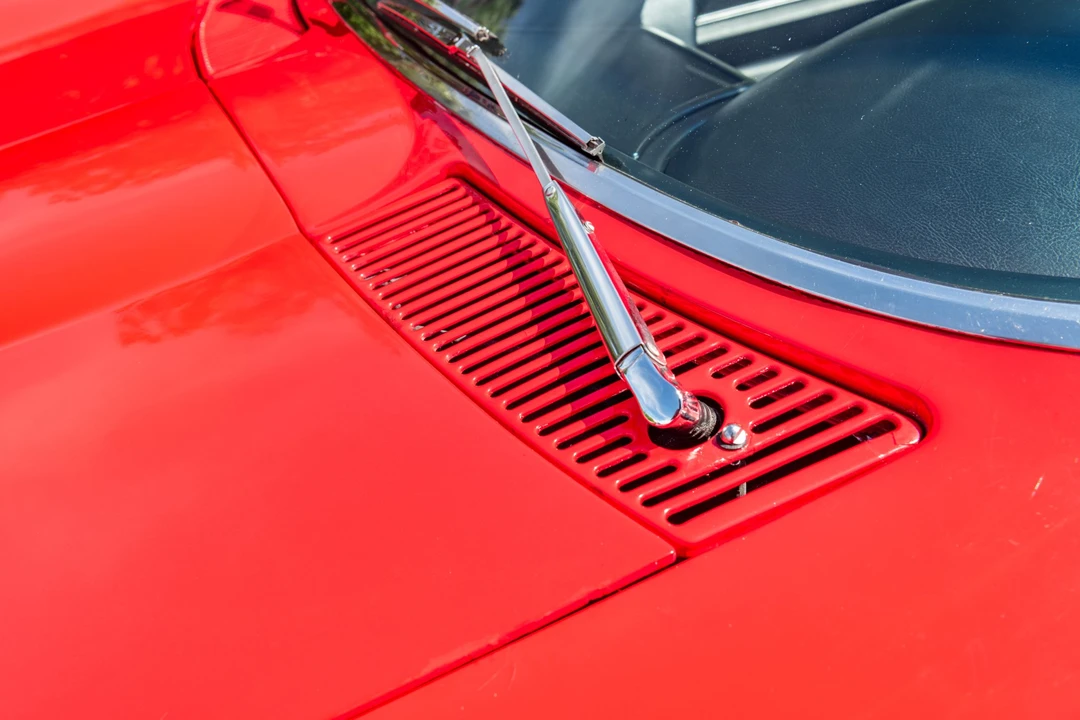 1965 Chevrolet Corvette C2 - Image 27 of 31