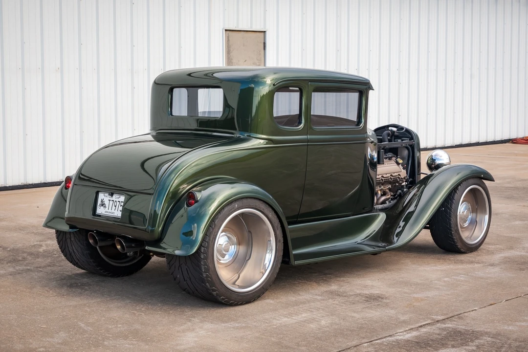 Ford Hot Rod - Image 19 of 31
