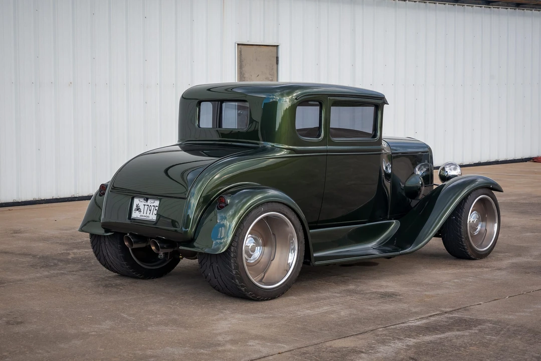 Ford Hot Rod - Image 7 of 31