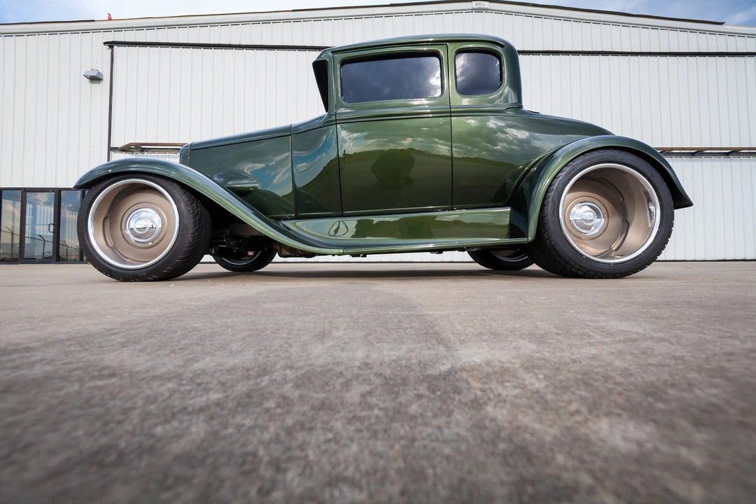 Ford Hot Rod - Image 26 of 31