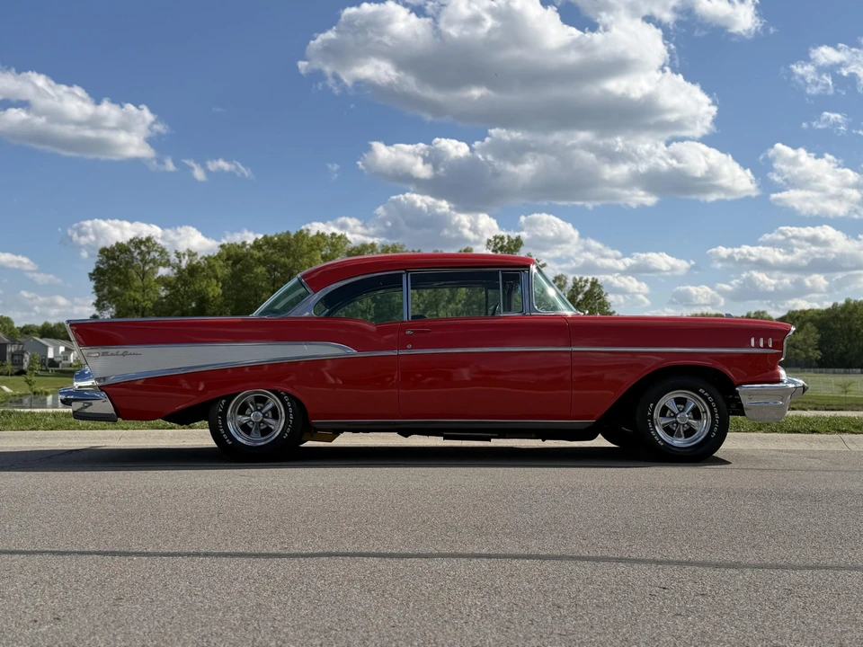 1957 Chevrolet Tri-Five Bel Air 2-Door Hardtop & Coupe - Image 29 of 31