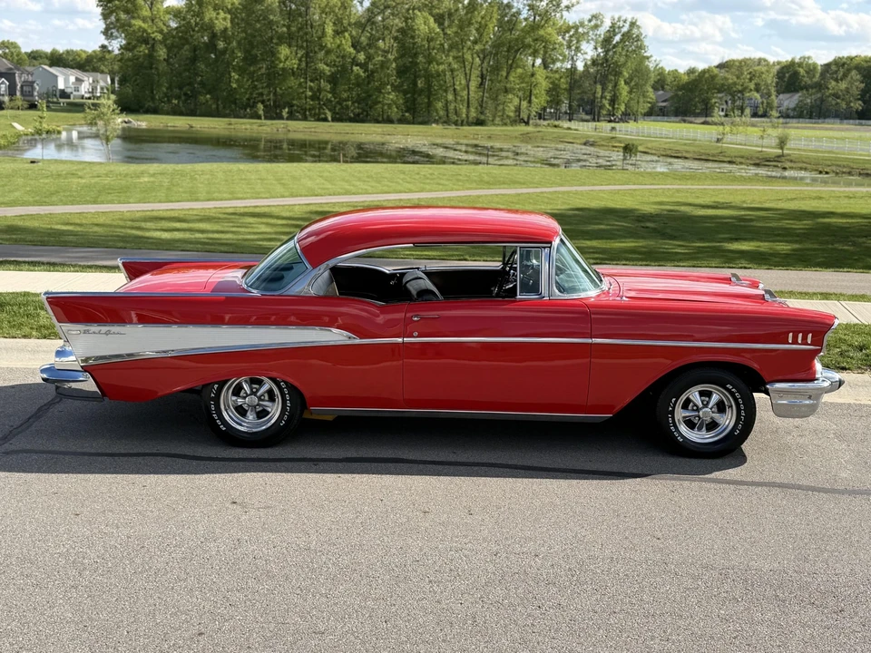 1957 Chevrolet Tri-Five Bel Air 2-Door Hardtop & Coupe - Image 27 of 31