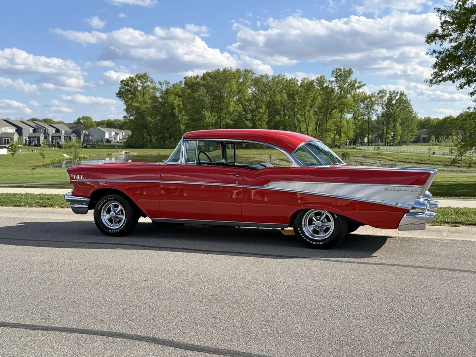1957 Chevrolet Tri-Five Bel Air 2-Door Hardtop & Coupe - Image 8 of 31