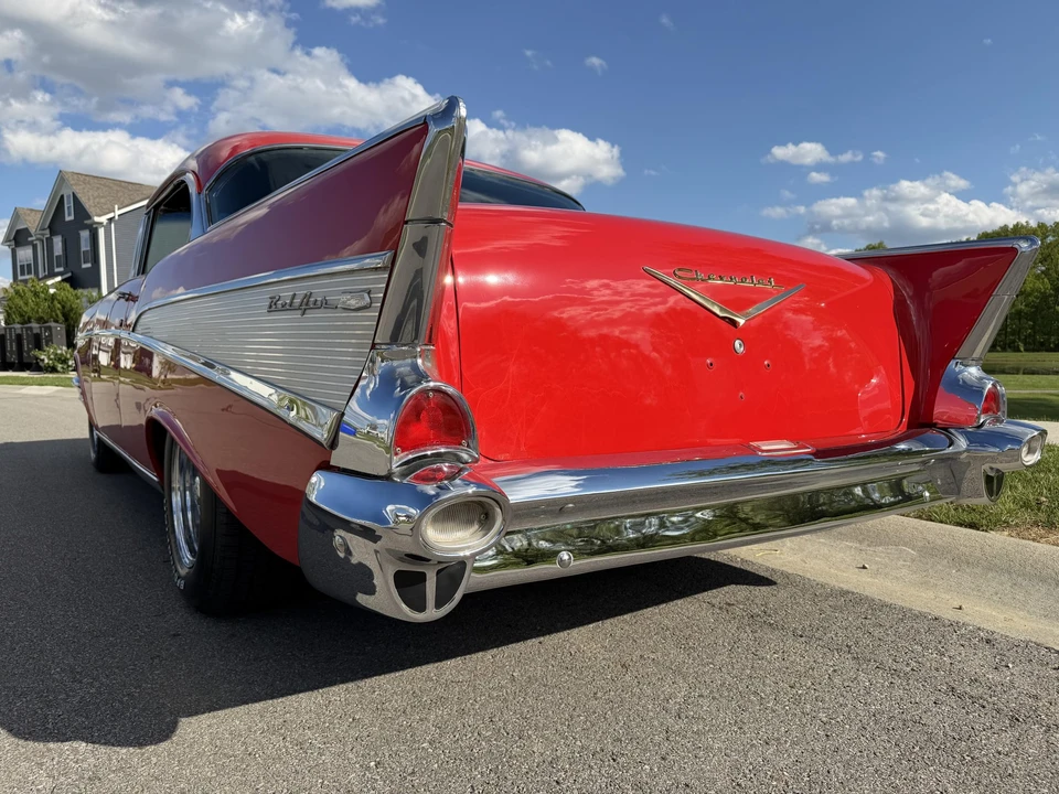 1957 Chevrolet Tri-Five Bel Air 2-Door Hardtop & Coupe - Image 18 of 31