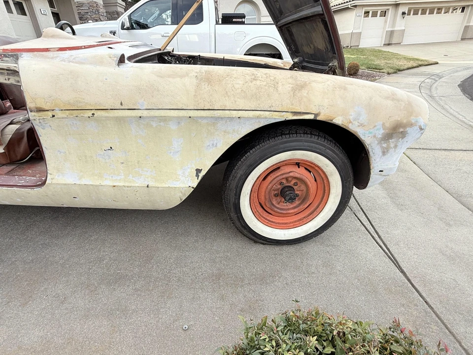 1957 Chevrolet Corvette C1 - Image 16 of 31
