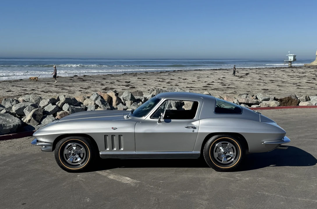 1966 Chevrolet Corvette C2 - Image 26 of 31