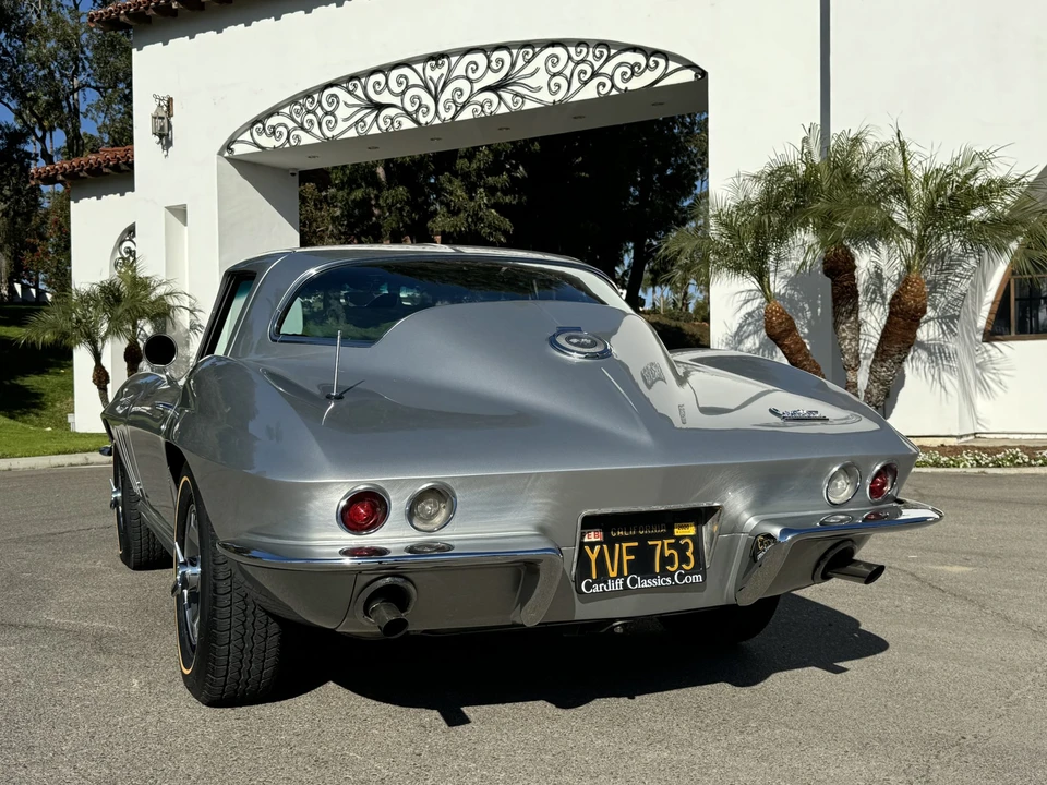 1966 Chevrolet Corvette C2 - Image 30 of 31