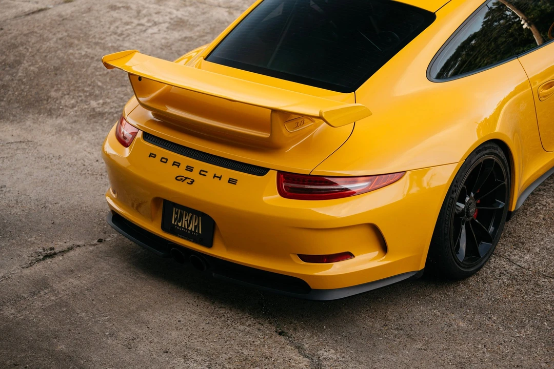 2015 Porsche 991 GT3 - Image 2 of 6