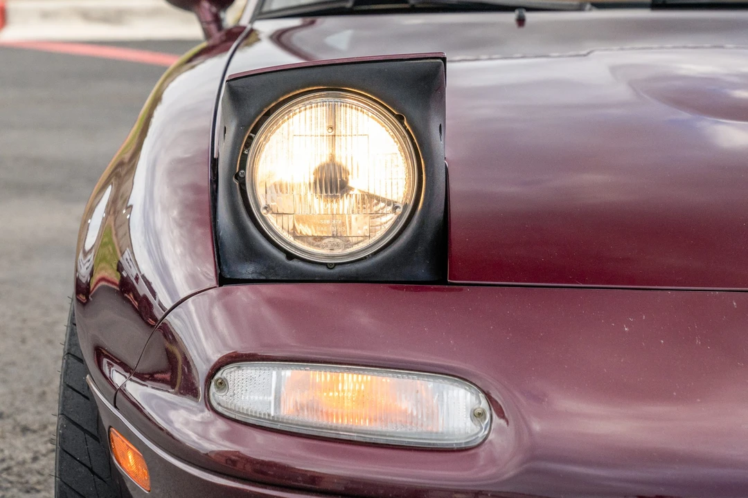 1995 Mazda NA MX-5 Miata - Image 16 of 31