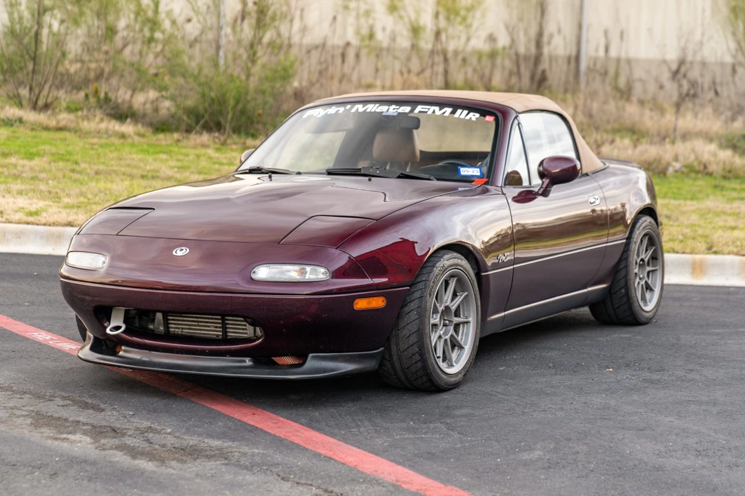 1995 Mazda NA MX-5 Miata - Image 2 of 31