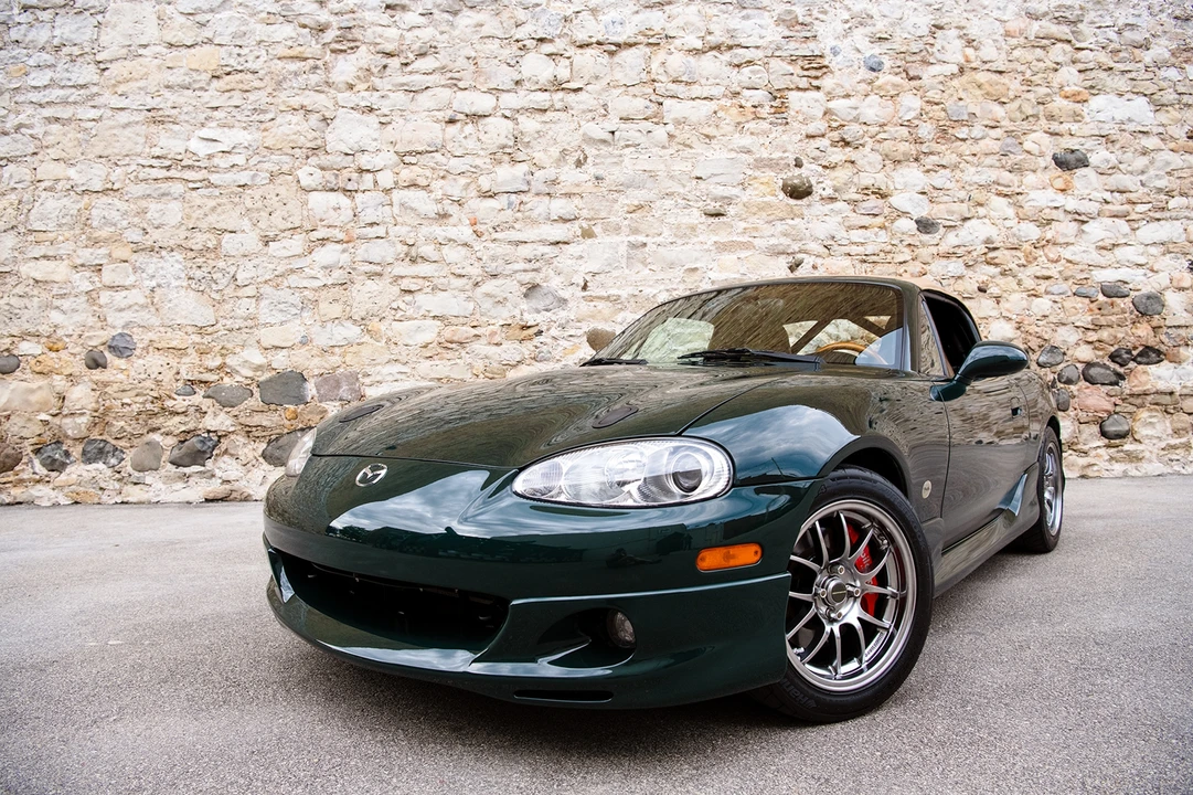 2001 Mazda NB MX-5 Miata - Image 4 of 31