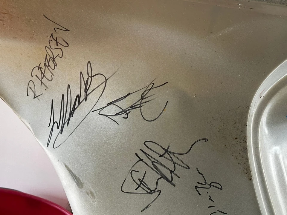 Parts & Memorabilia Bodywork - Image 12 of 14