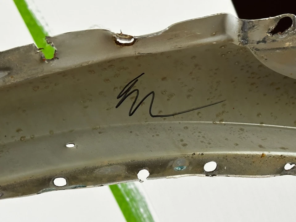 Parts & Memorabilia Bodywork - Image 13 of 14