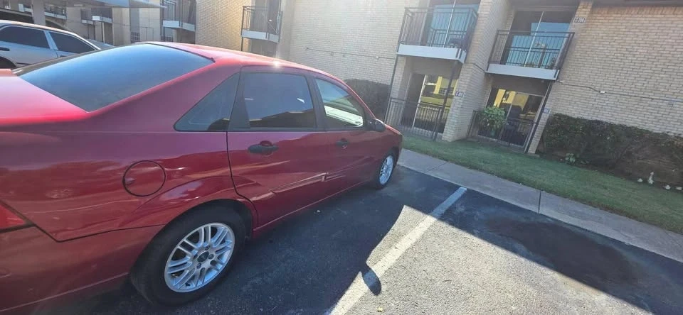 2005 Ford Focus 1st Gen - Image 3 of 4