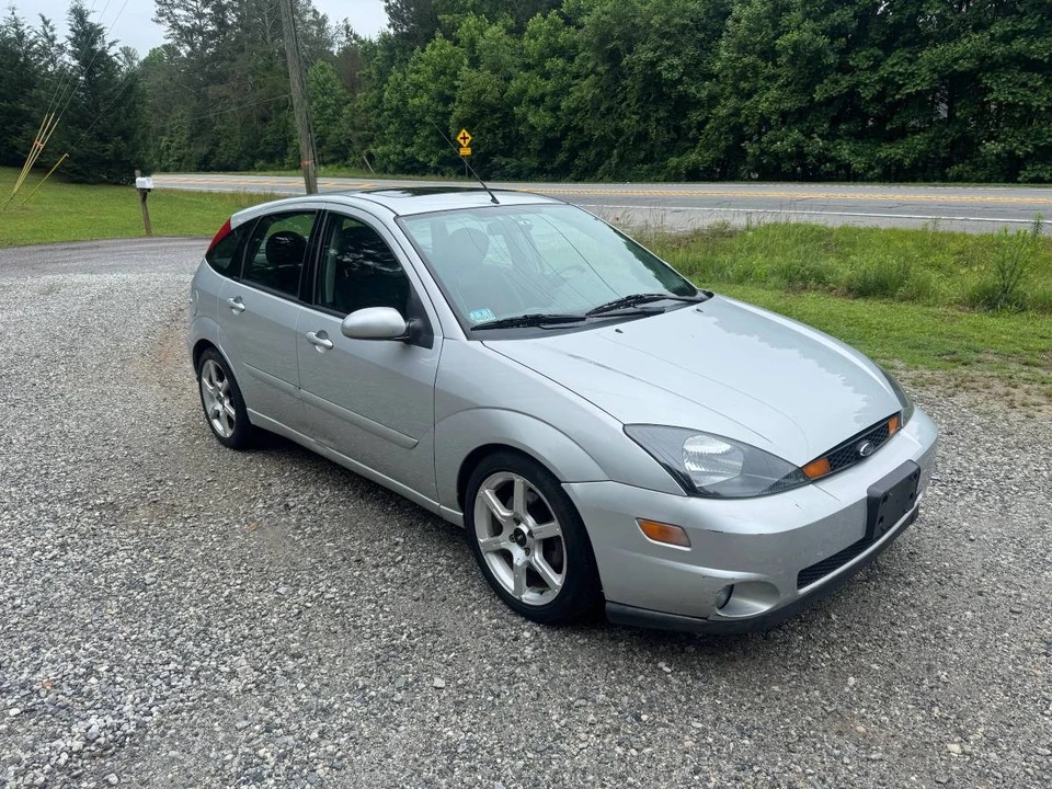 2004 Ford Focus 1st Gen - Image 2 of 14
