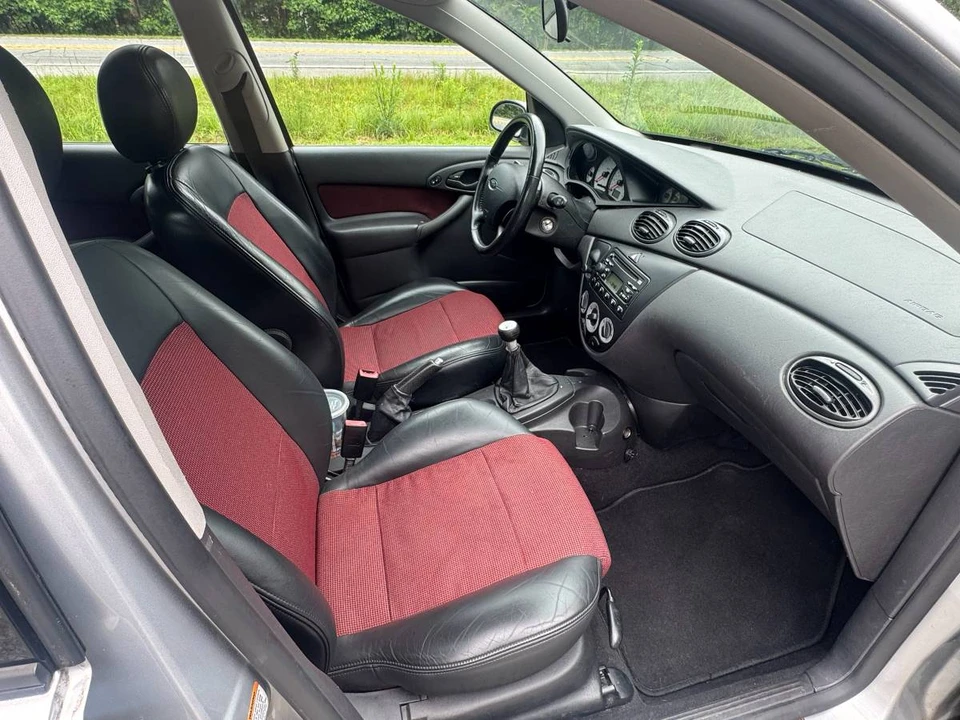 2004 Ford Focus 1st Gen - Image 14 of 14