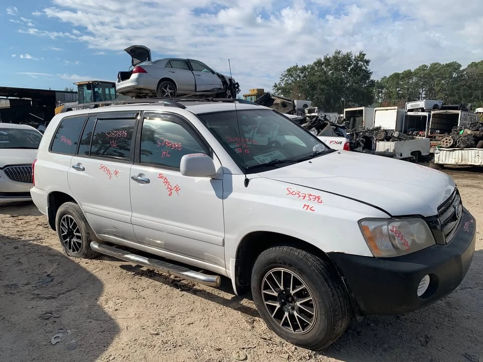 2003 Toyota Highlander - Image 5 of 6