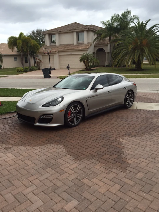 2013 Porsche 970 Panamera GTS - Image 2 of 6