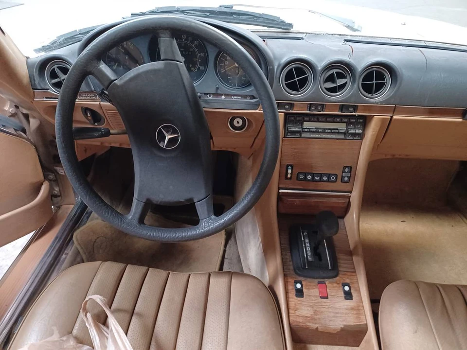1982 Mercedes-Benz R107 SL-Class - Image 3 of 4
