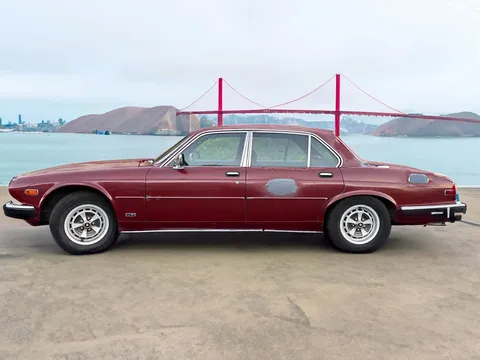 1985 Jaguar XJ6