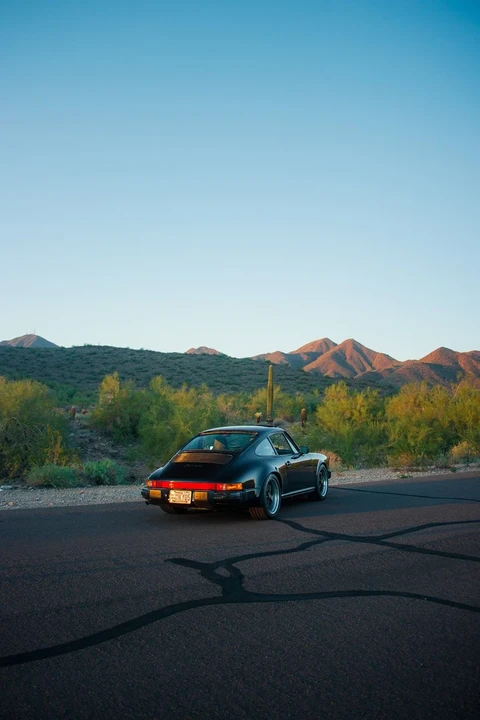 1987 Porsche 911 Carrera 3.2 - Image 2 of 4