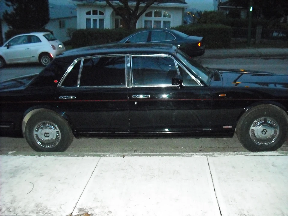 1990 Bentley Mulsanne 1st Gen - Image 4 of 5