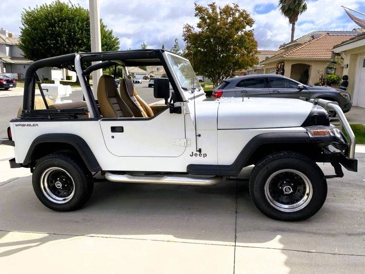 1992 Jeep Wrangler - Image 3 of 4