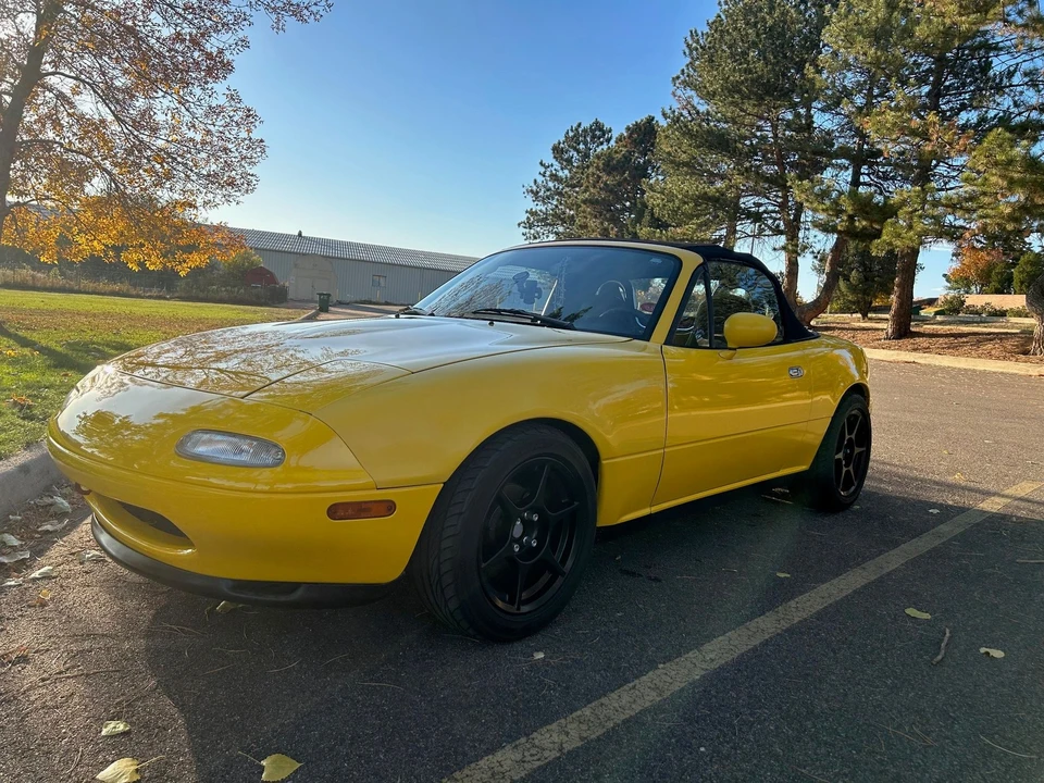 1992 Mazda NA MX-5 Miata - Image 3 of 9