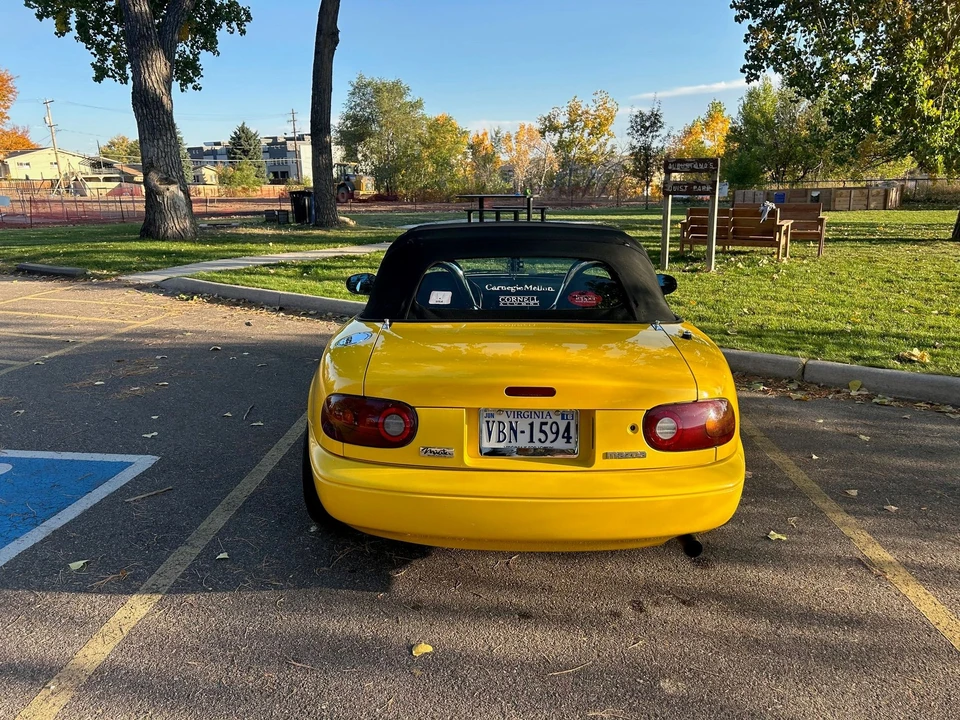 1992 Mazda NA MX-5 Miata - Image 7 of 9