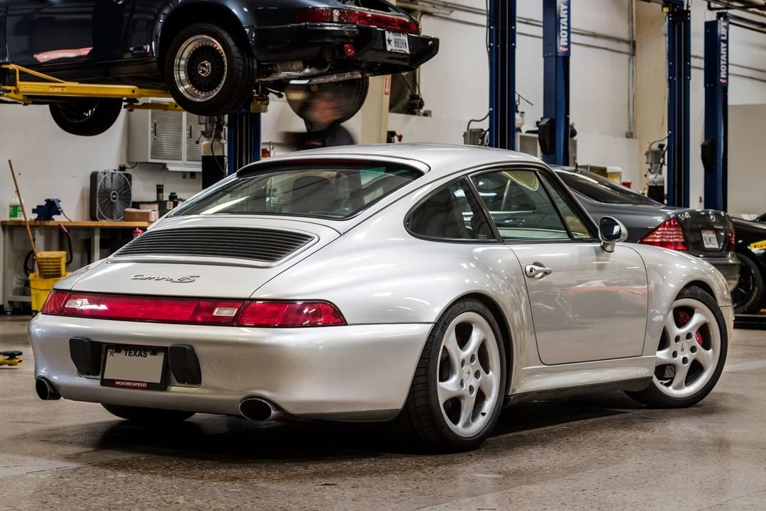 1997 Porsche 993 Carrera 4S - Image 7 of 15