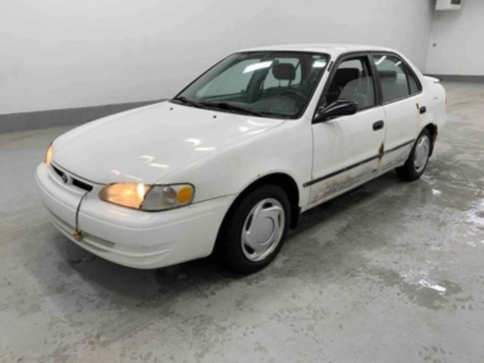 1998 Toyota Corolla 8th Gen - Image 2 of 20