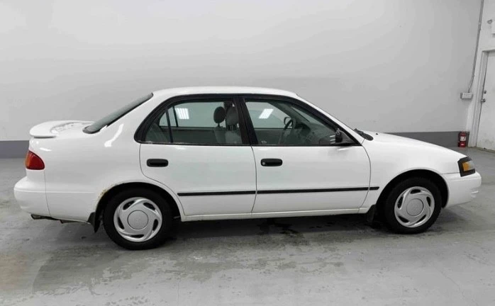 1998 Toyota Corolla 8th Gen - Image 16 of 20