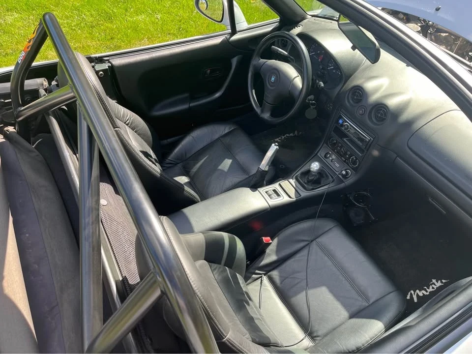 2000 Mazda NB MX-5 Miata - Image 5 of 10