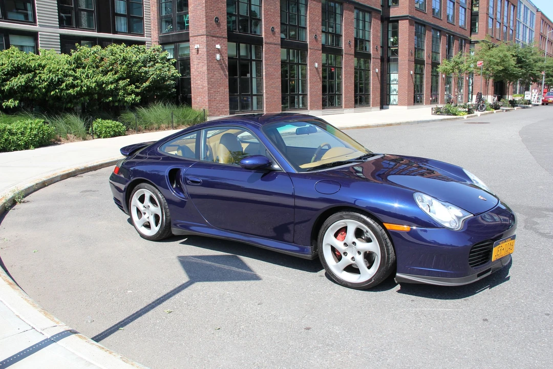 2001 Porsche 996 Turbo - Image 2 of 31