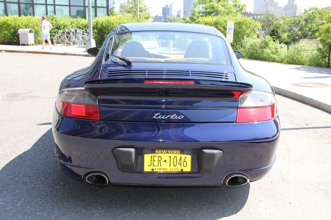 2001 Porsche 996 Turbo - Image 9 of 31