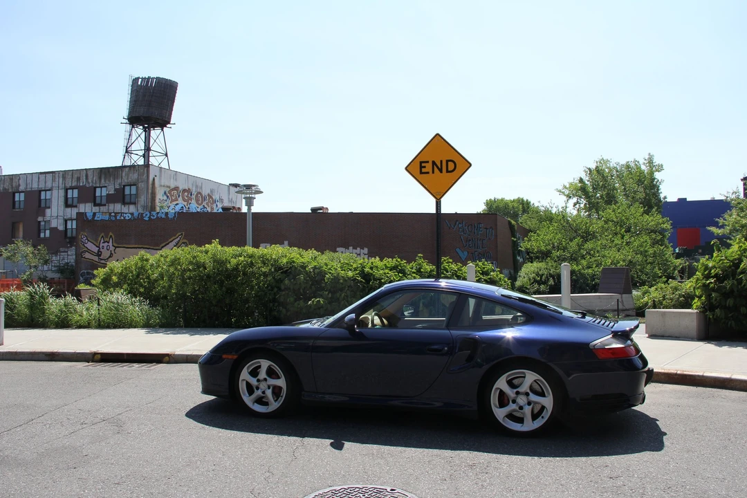 2001 Porsche 996 Turbo - Image 11 of 31