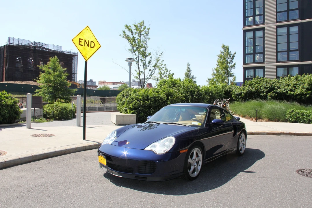 2001 Porsche 996 Turbo - Image 13 of 31