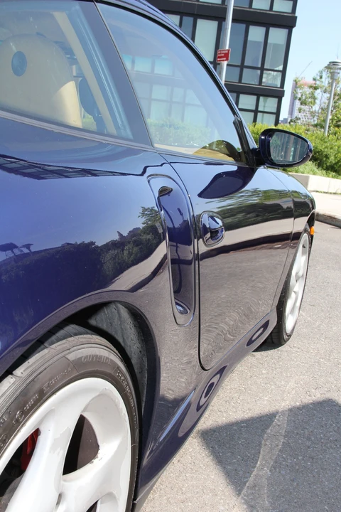 2001 Porsche 996 Turbo - Image 26 of 31