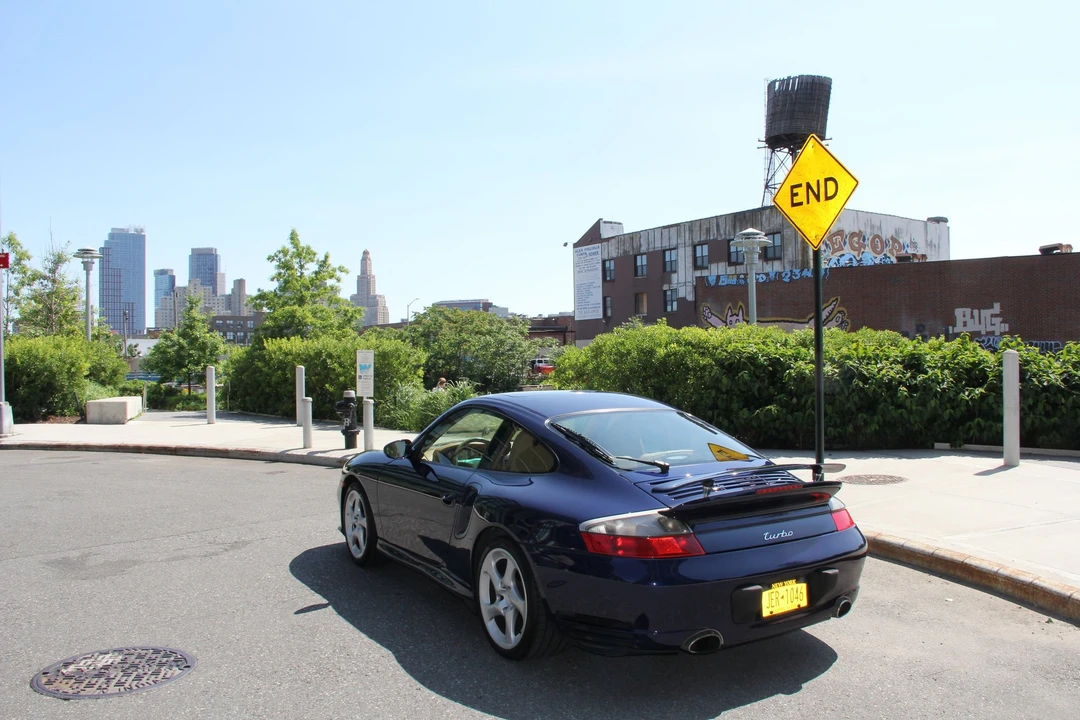 2001 Porsche 996 Turbo - Image 28 of 31