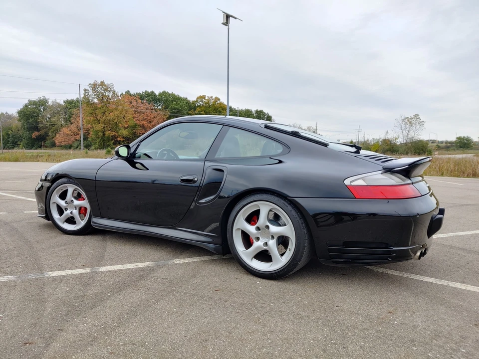 2001 Porsche 996 Turbo - Image 4 of 31