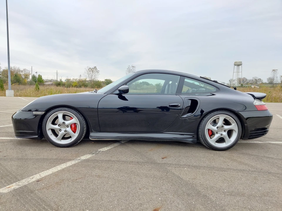 2001 Porsche 996 Turbo - Image 8 of 31